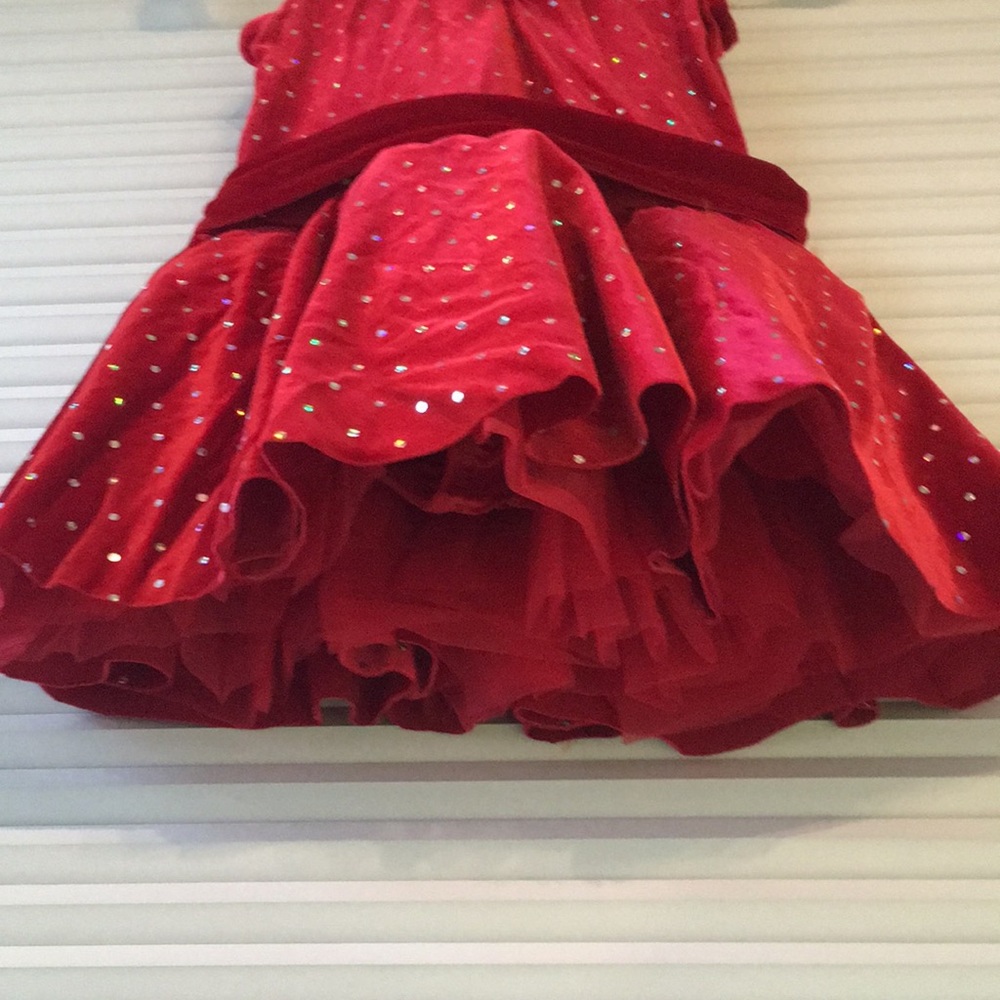 A Wish Come True Red Costume - Picture 2 of 6